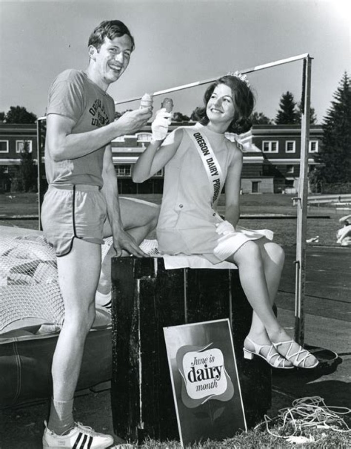 Who is Dick Fosbury Wife Robin Tomasi?