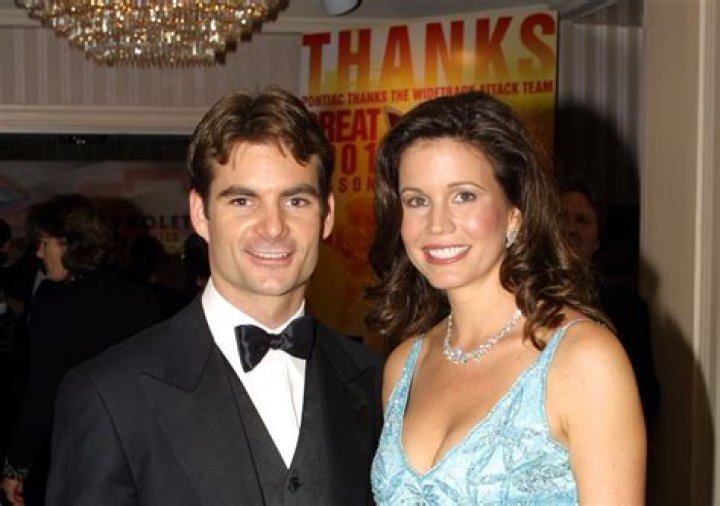 Who is Eva Garcia? Wiki, Age, Bio, Net Worth, Career, Relationship, Family