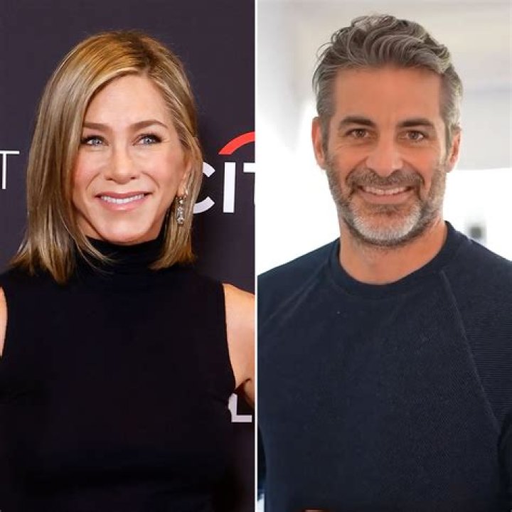 Who is Jasmine Curtis-Smith Dating Now? A Look into Her Past Relationships and Current Status