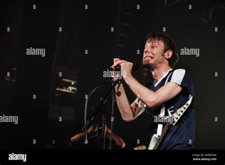 Who is Leo Moracchioli Dating Now? Past Relationships, Current Relationship Status, and Rumours