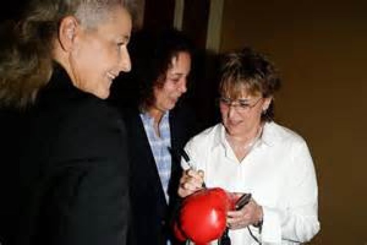 Who Is Lisa Holewyne? And Where Is Lisa Holewyne Now?