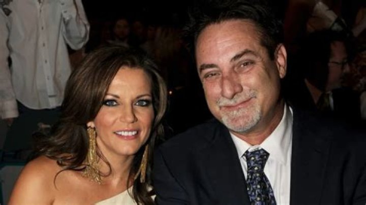 Who is Martina Smith? Wiki, Age, Bio, Net Worth, Career, Relationship, Family