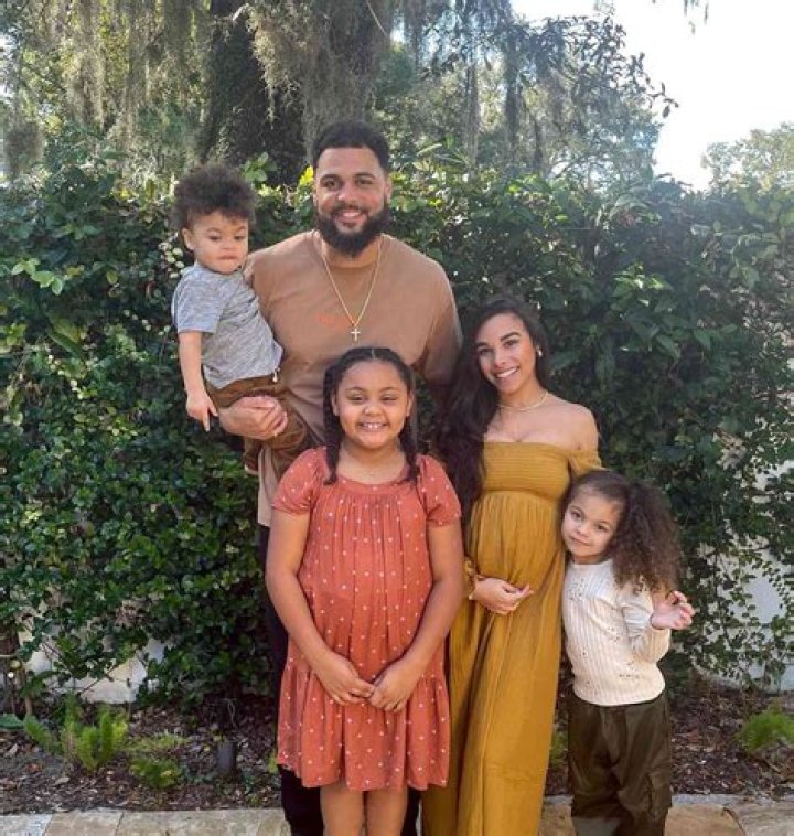 Who is Mike Evans? | Wiki, Age, Bio, Net Worth, Career, Relationship, Family