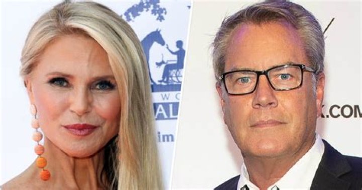 Who is Neil Flynn Dating Now? Past Relationships, Current Relationship Status, Rumors, and Facts