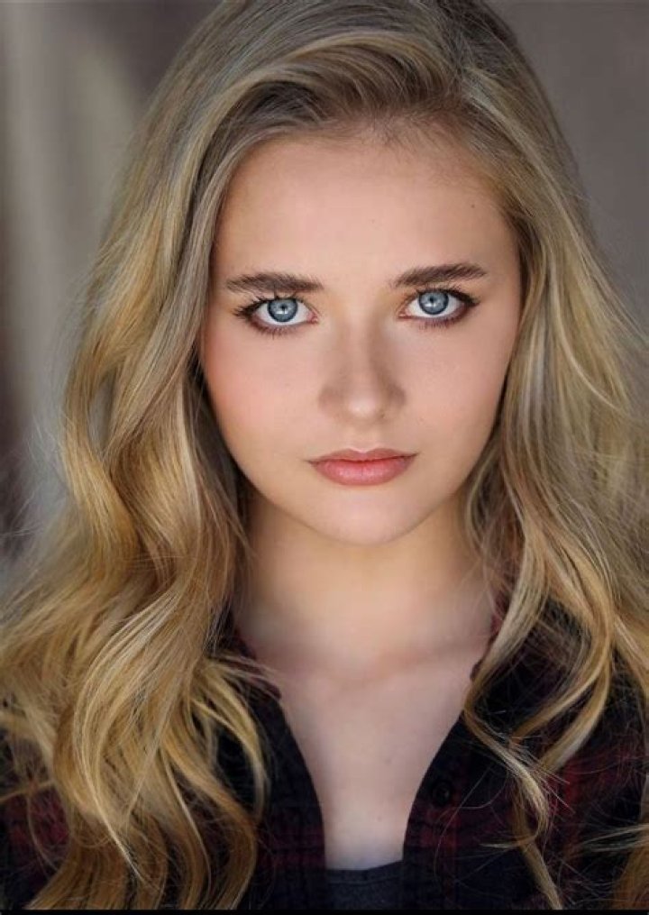 Who is Reylynn Caster? | Wiki, Age, Bio, Net Worth, Career, Relationship, Family