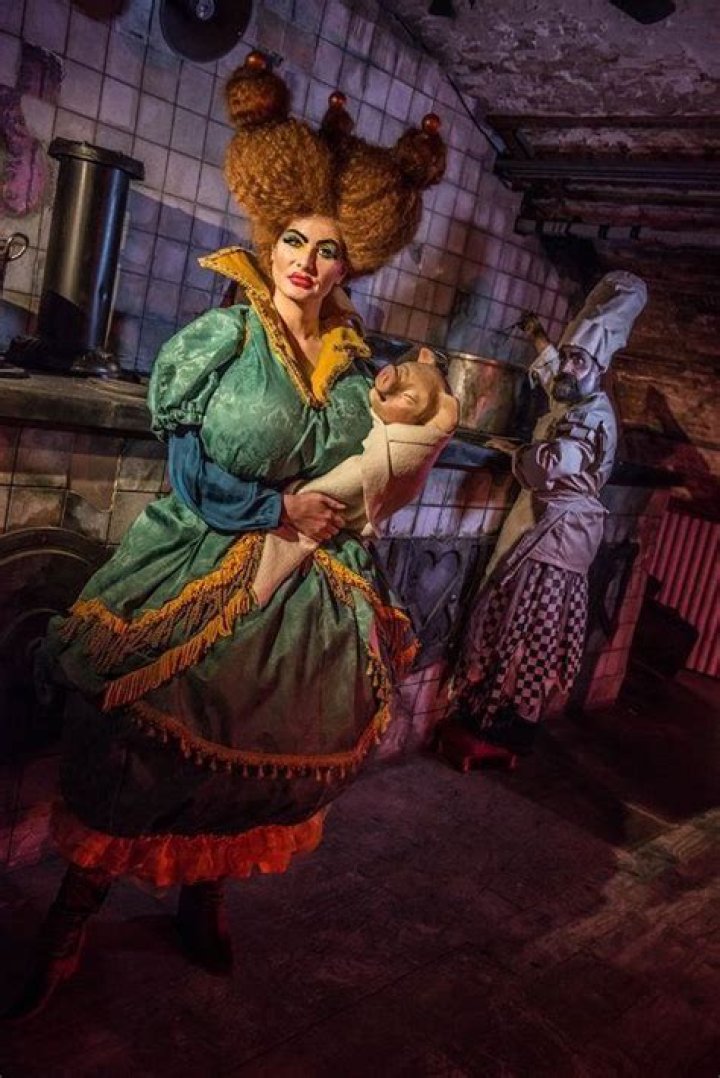 Who Is The Duchess In Alice In Wonderland