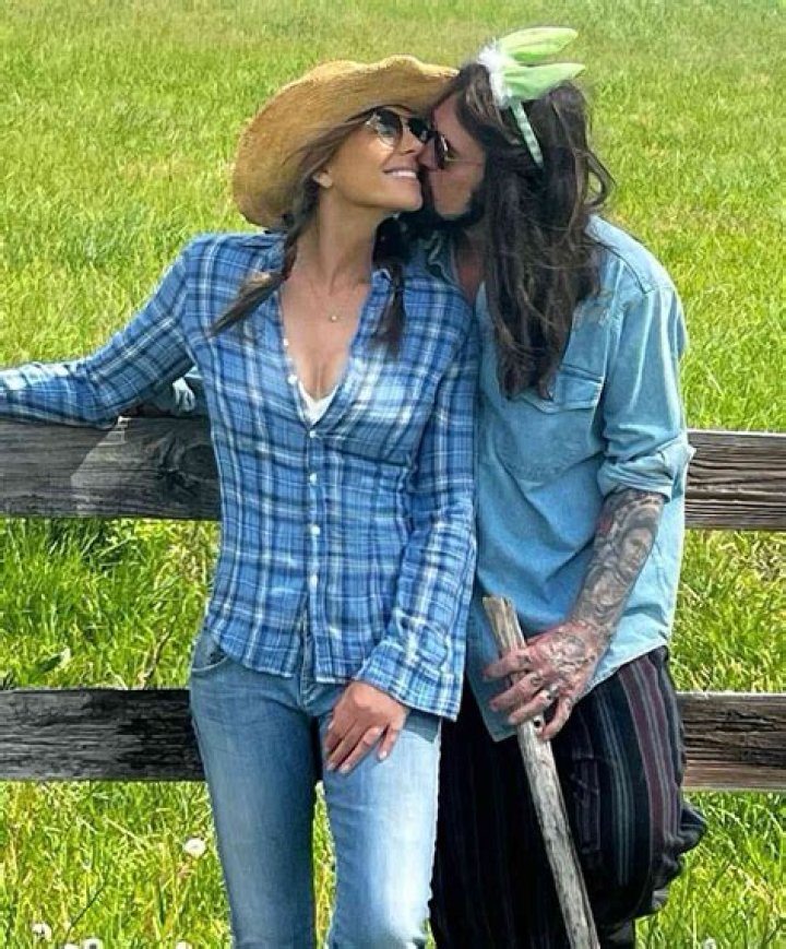 Who is Vanessa Ray Dating Now? Past Relationships, Current Relationship Status, Rumours, and Facts