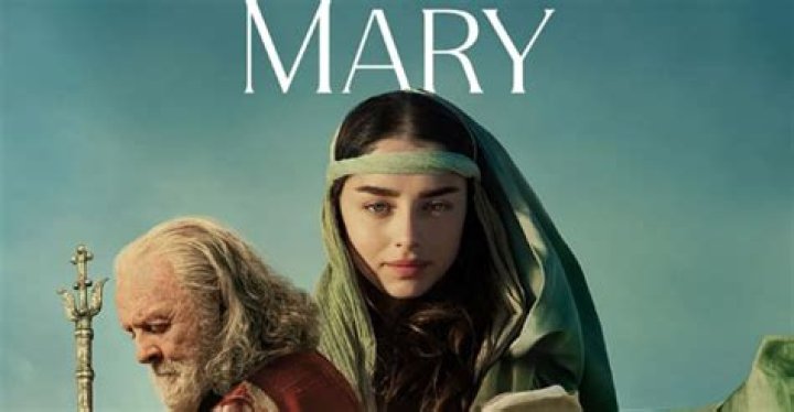 Who plays Mary’s dad on in plain sight?