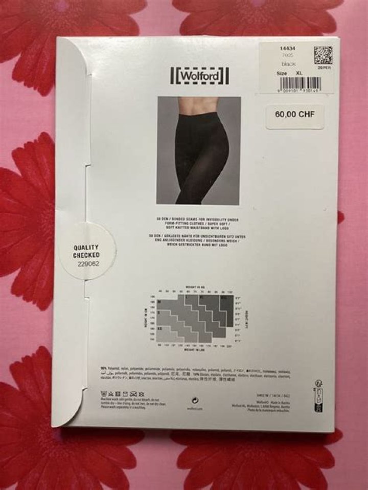 Get Ariana Grande’s Favorite Tights for 22% Off at Amazon