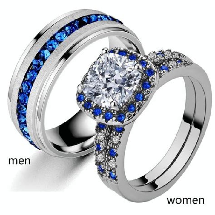 Woman proudly shows off her engagement ring after her man pops the question - but people are all saying the same thing