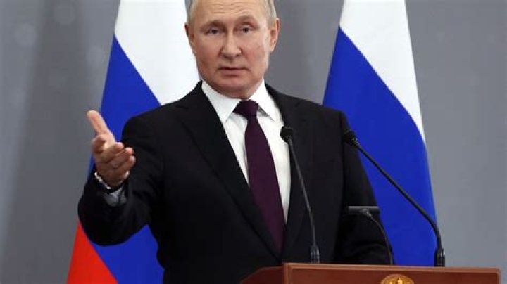 World Cup host Qatar's ruler 'proud' of relationship with Russia