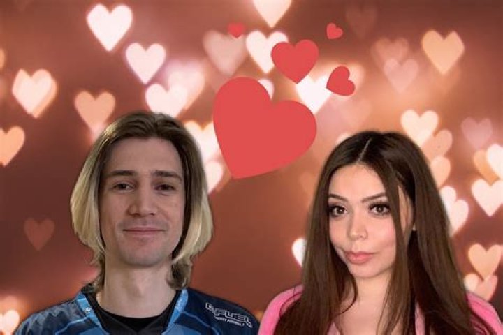 Unraveling The Love Life Of XQc: Who Is His Girlfriend In 2021?