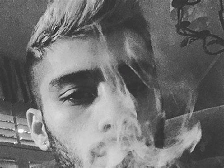 Zayn Malik Smoking Picture on Instagram